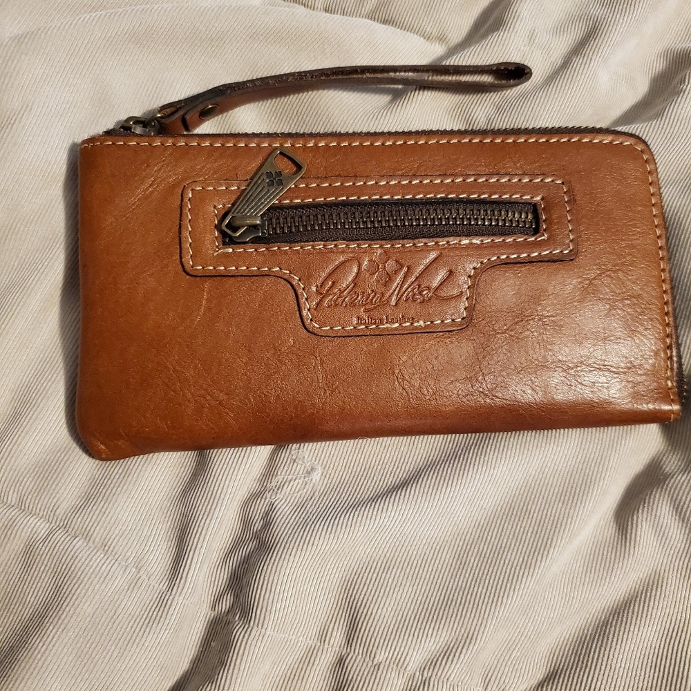 Patricia Nash Womans wallet